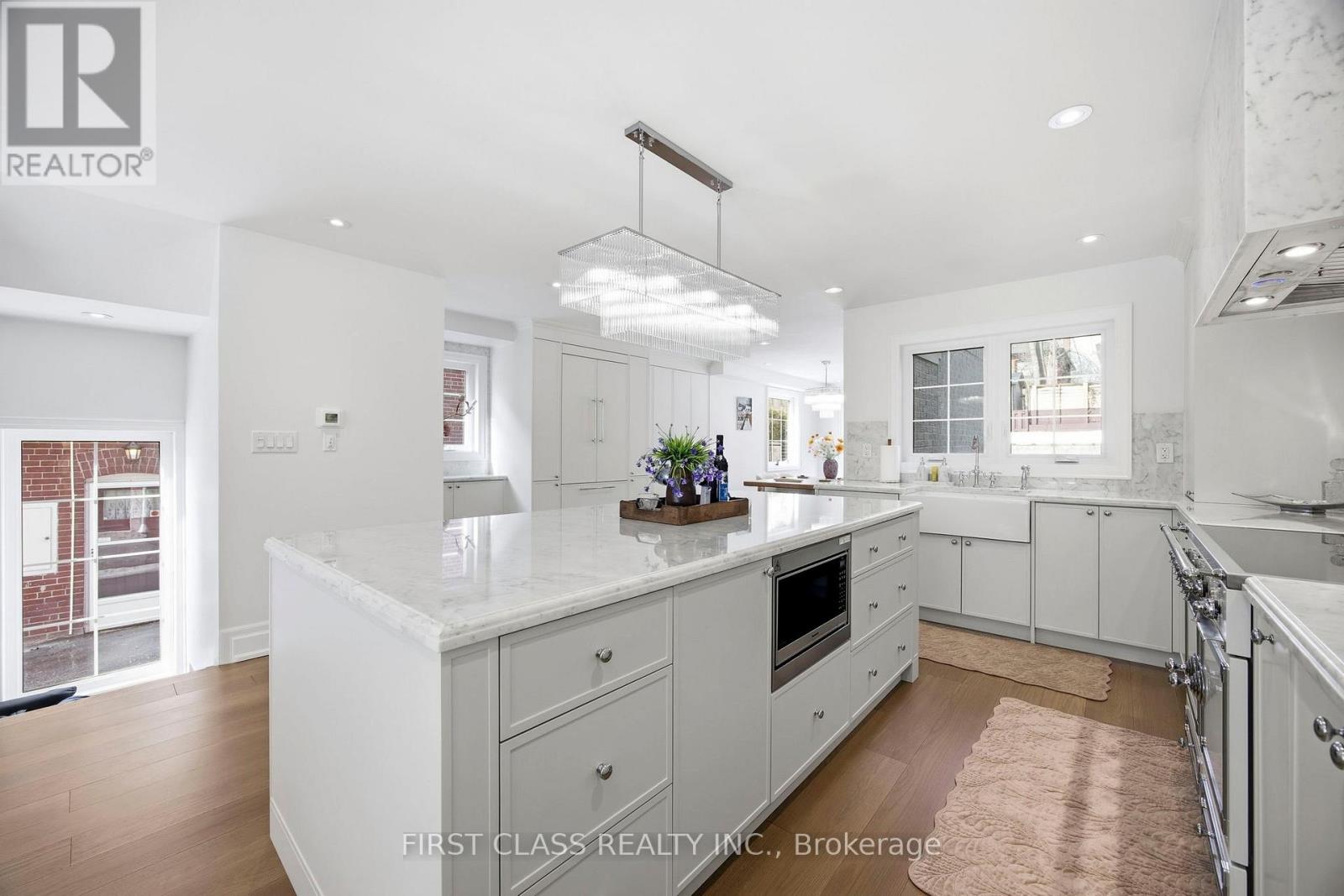 66 Willowbank Boulevard, Toronto (Lawrence Park South), Ontario  M5N 1G6 - Photo 17 - C12852996