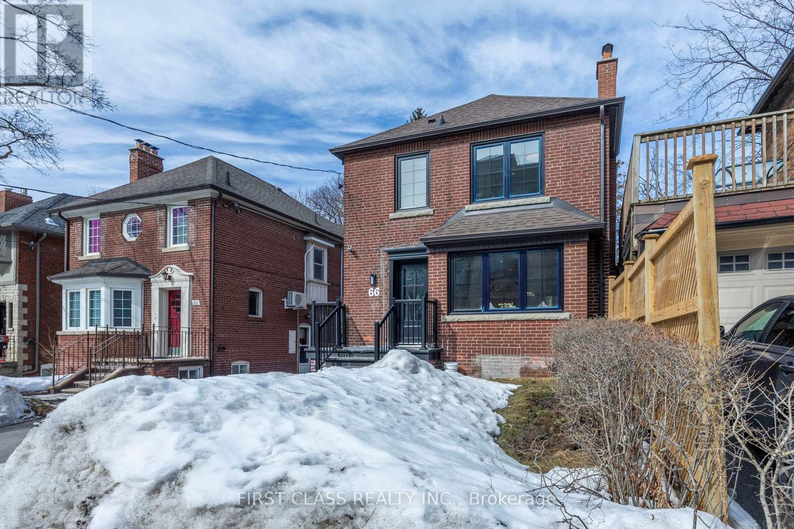 66 Willowbank Boulevard, Toronto (Lawrence Park South), Ontario  M5N 1G6 - Photo 3 - C12852996