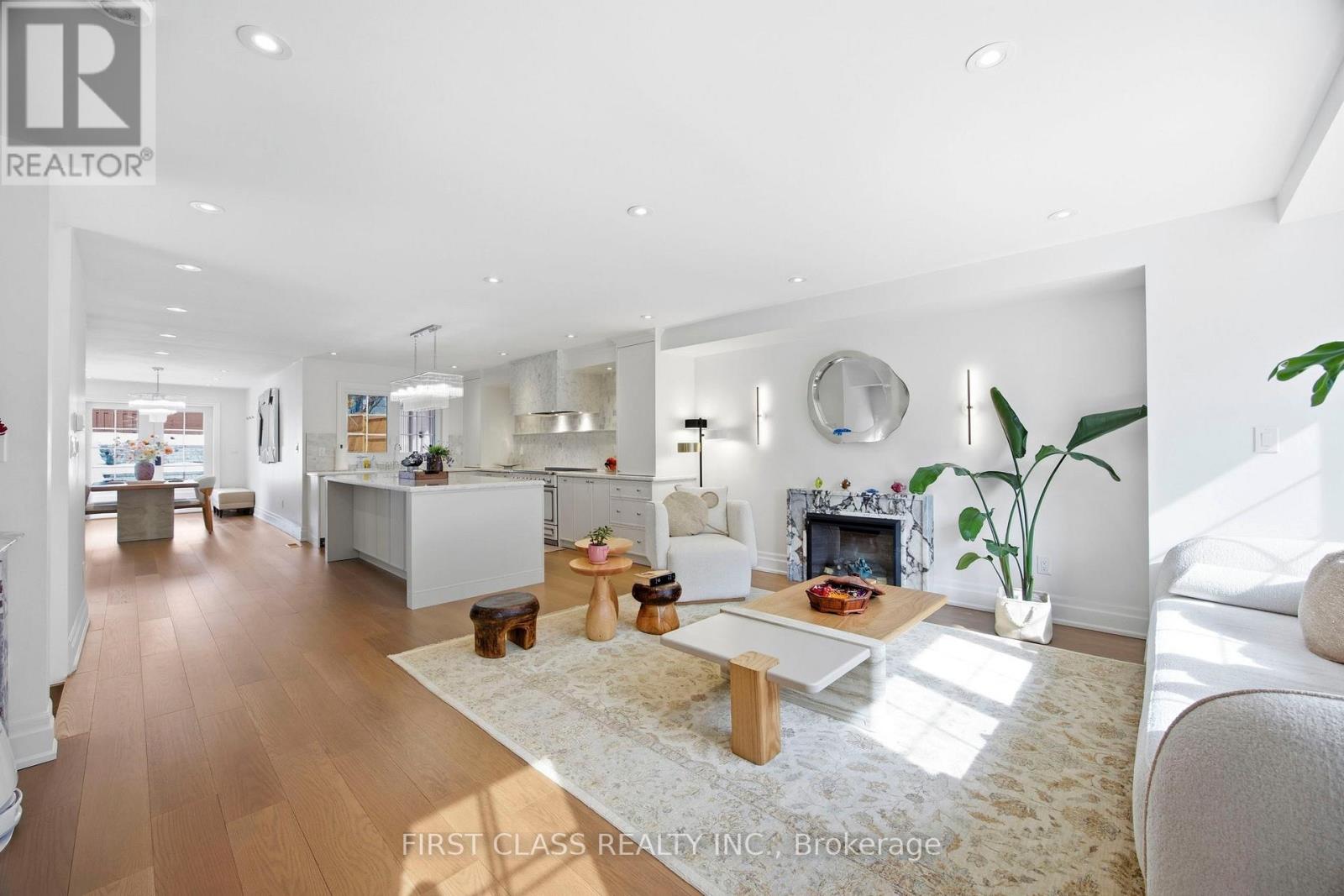 66 Willowbank Boulevard, Toronto (Lawrence Park South), Ontario  M5N 1G6 - Photo 6 - C12852996