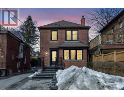 66 WILLOWBANK BOULEVARD, Toronto, Ontario