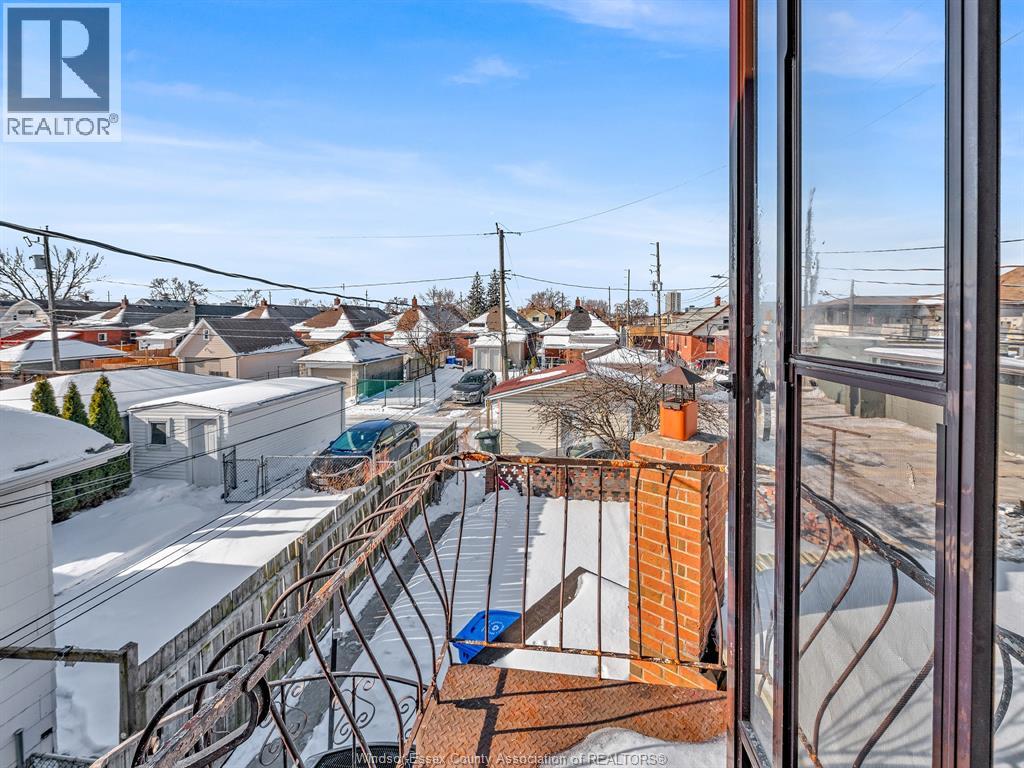 1027 Marentette Avenue, Windsor, Ontario  N9A 2A4 - Photo 29 - 26004717