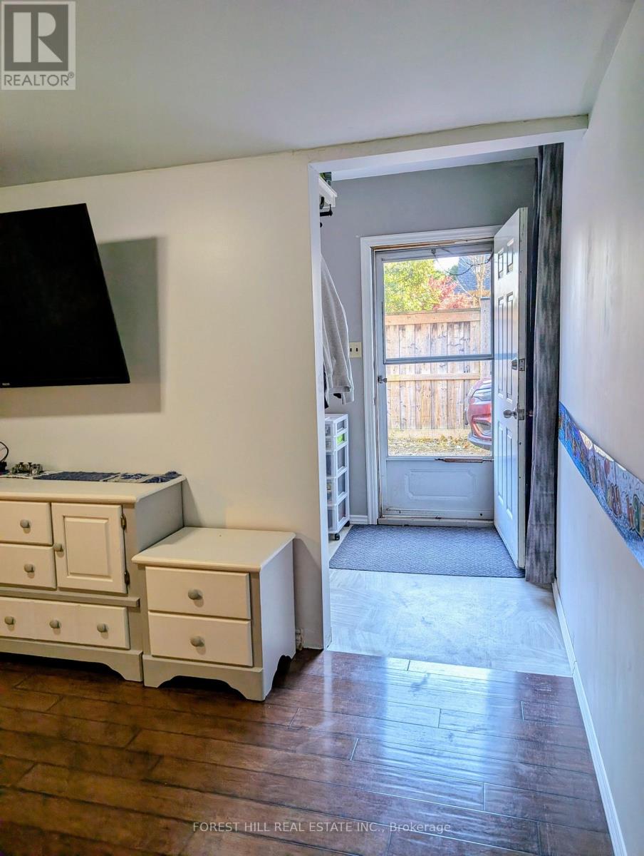 26 River Drive, East Gwillimbury, Ontario  L9N 1A6 - Photo 11 - N12853078