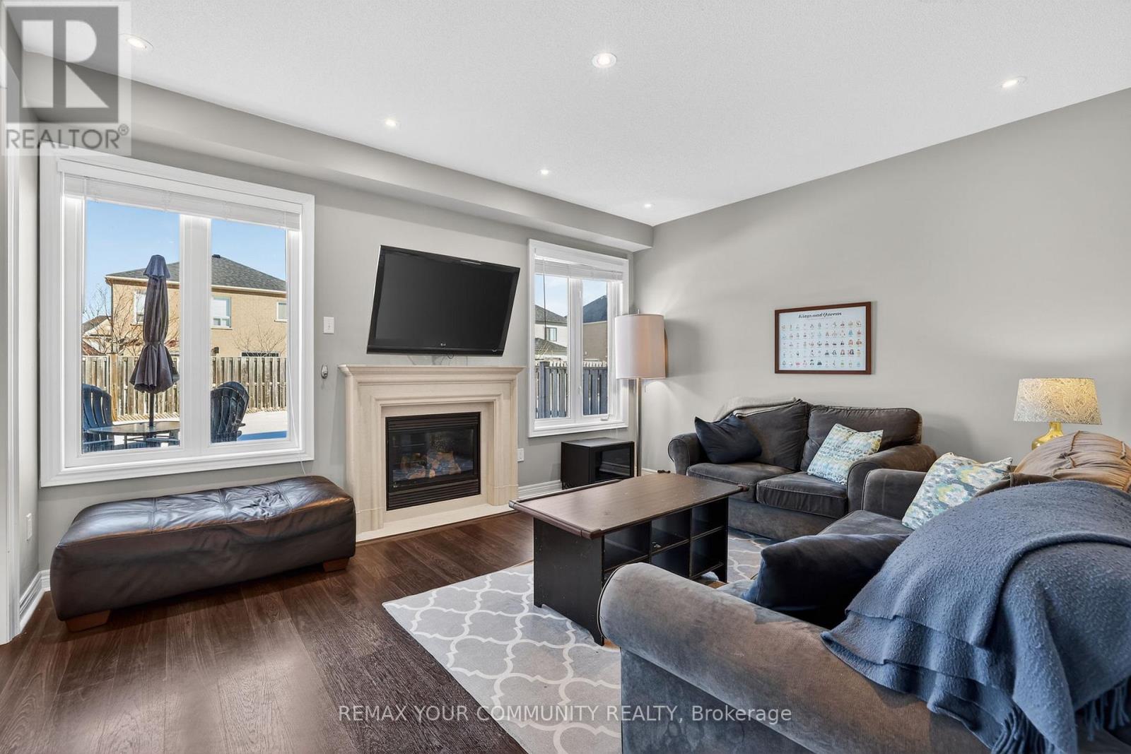 9 Faris Street, Bradford West Gwillimbury (Bradford), Ontario  L3Z 0B4 - Photo 7 - N12853124