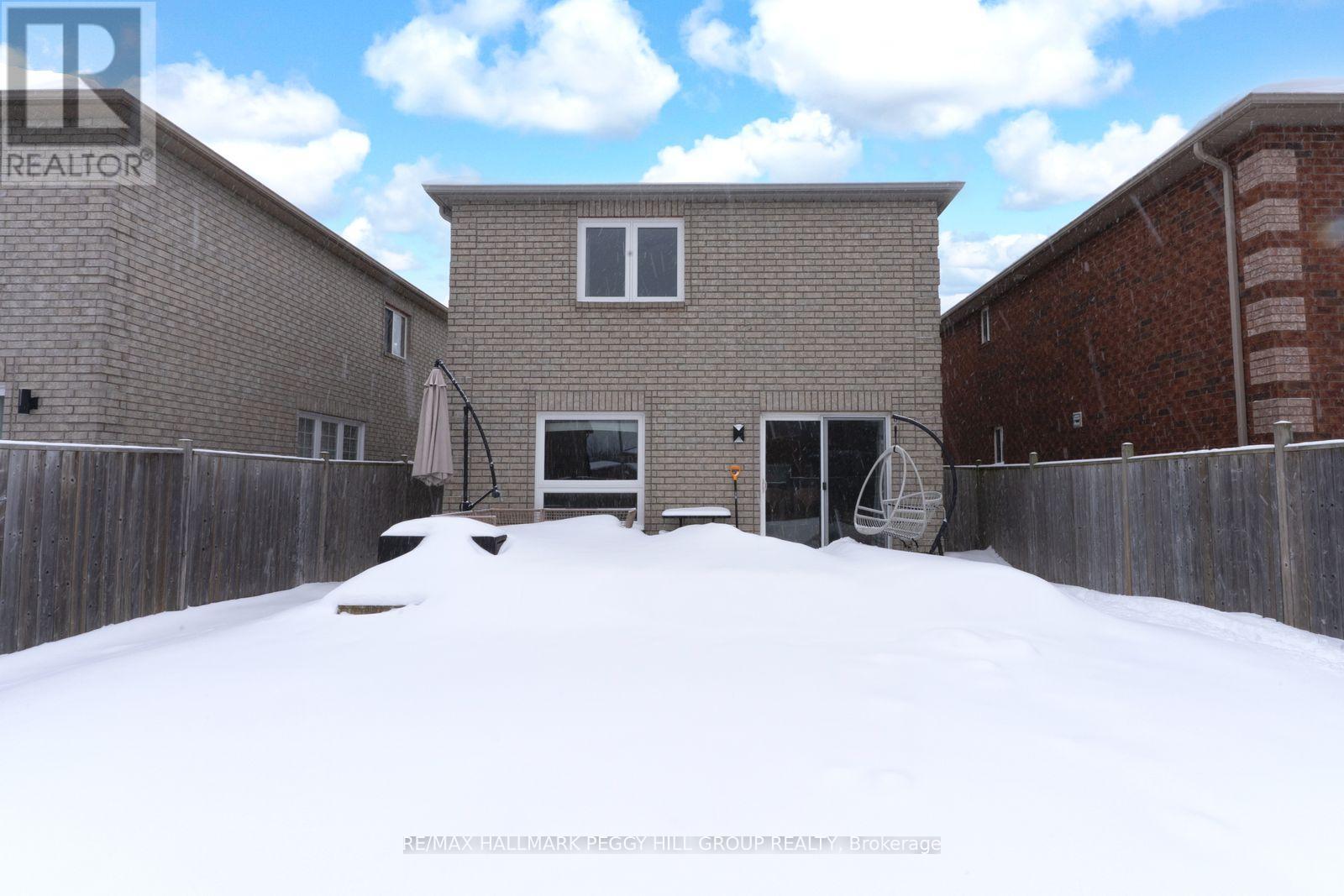 34 Coronation Parkway, Barrie (Innis-Shore), Ontario  L4M 7J8 - Photo 10 - S12853096