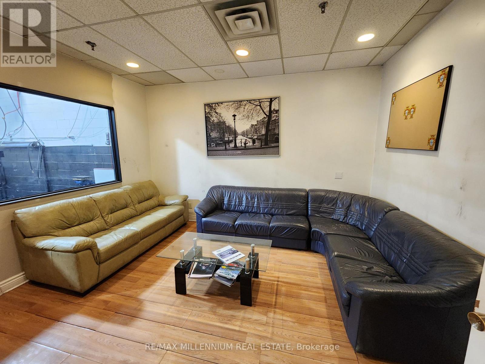 2 - 371 Bradwick Drive N, Vaughan (Concord), Ontario  L4K 2P4 - Photo 8 - N12648178