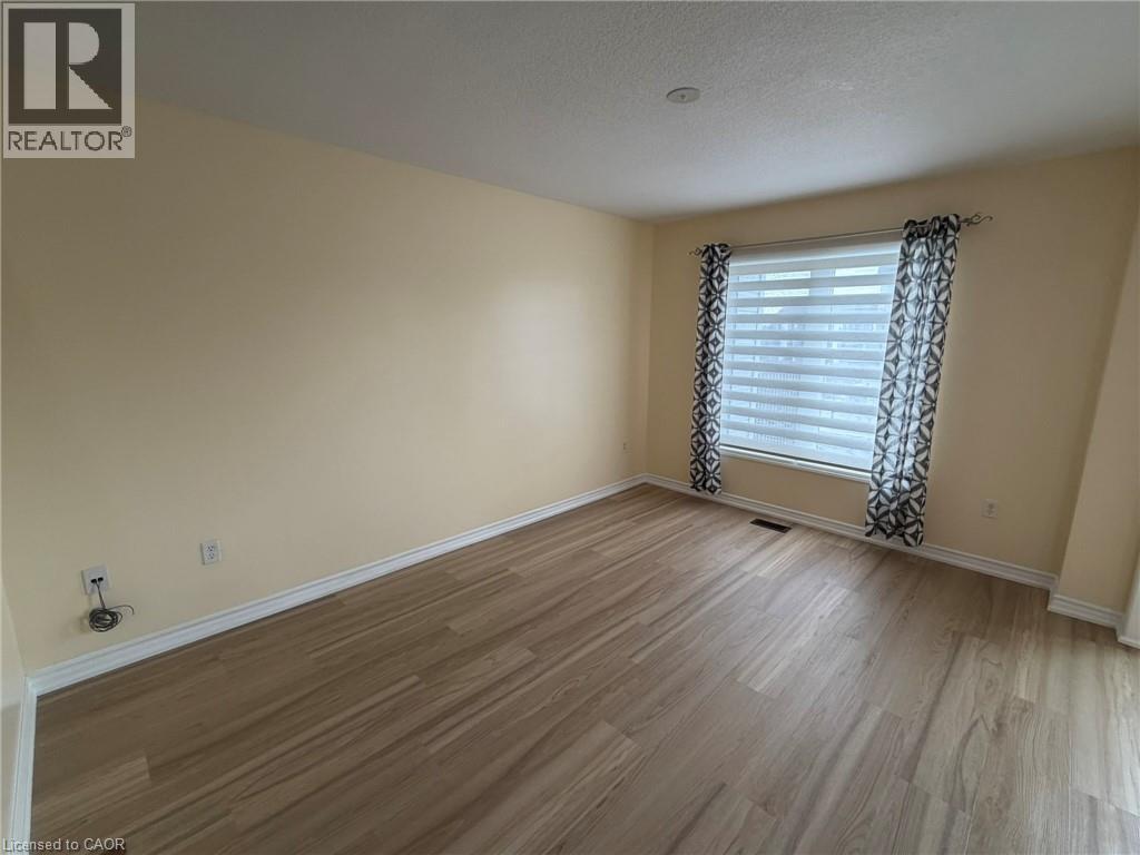 121 Bloomington Drive, Cambridge, Ontario  N1P 1J6 - Photo 13 - 40809552