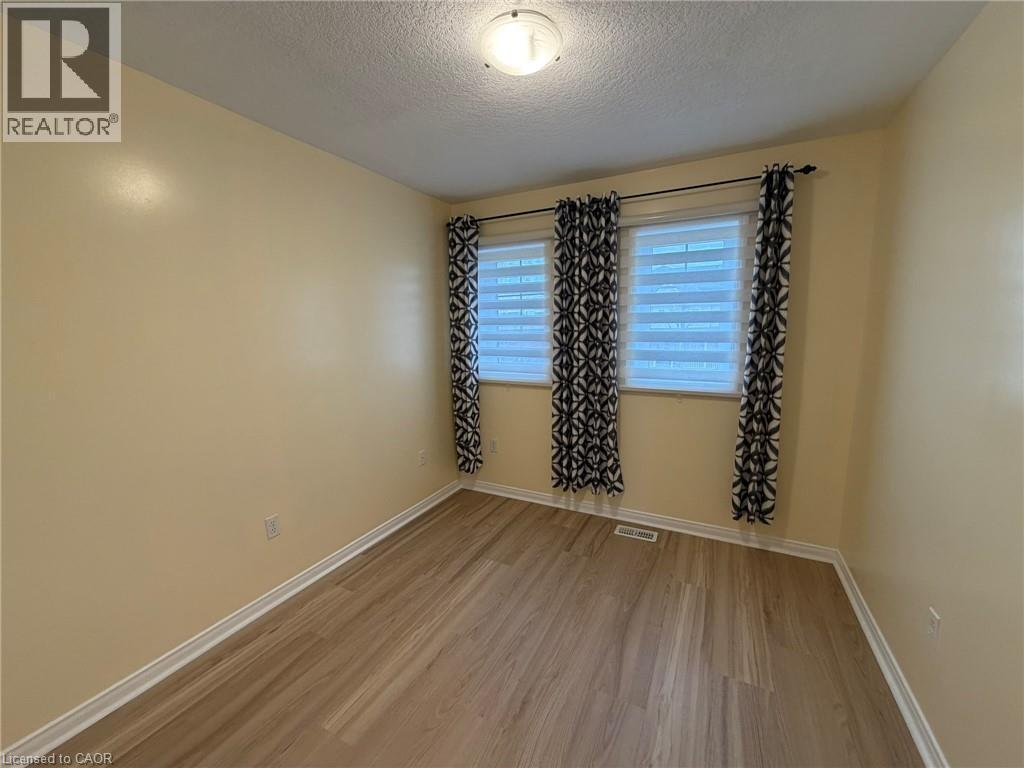 121 Bloomington Drive, Cambridge, Ontario  N1P 1J6 - Photo 14 - 40809552