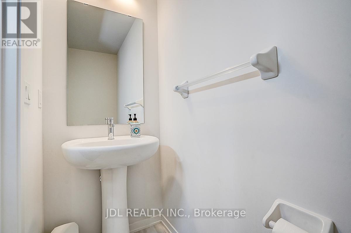 108 - 30 William Jackson Way, Toronto (New Toronto), Ontario  M8V 0J7 - Photo 4 - W12852980