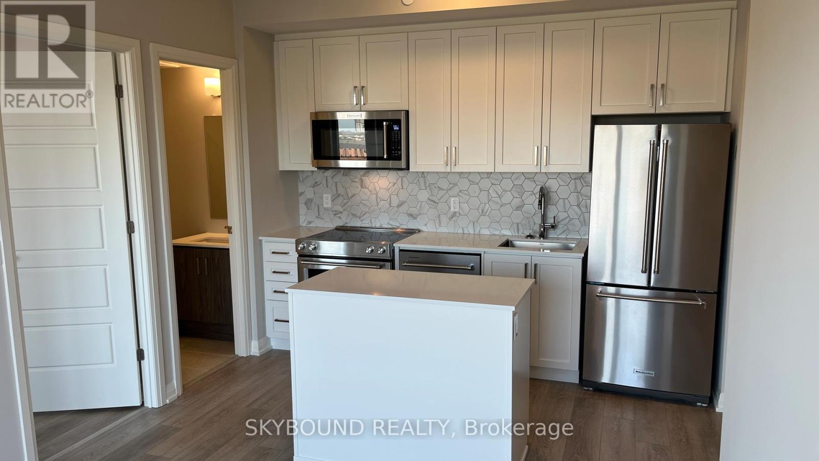 1107 - 3006 William Cutmore Boulevard, Oakville, Ontario  L6H 8A4 - Photo 3 - W12852982