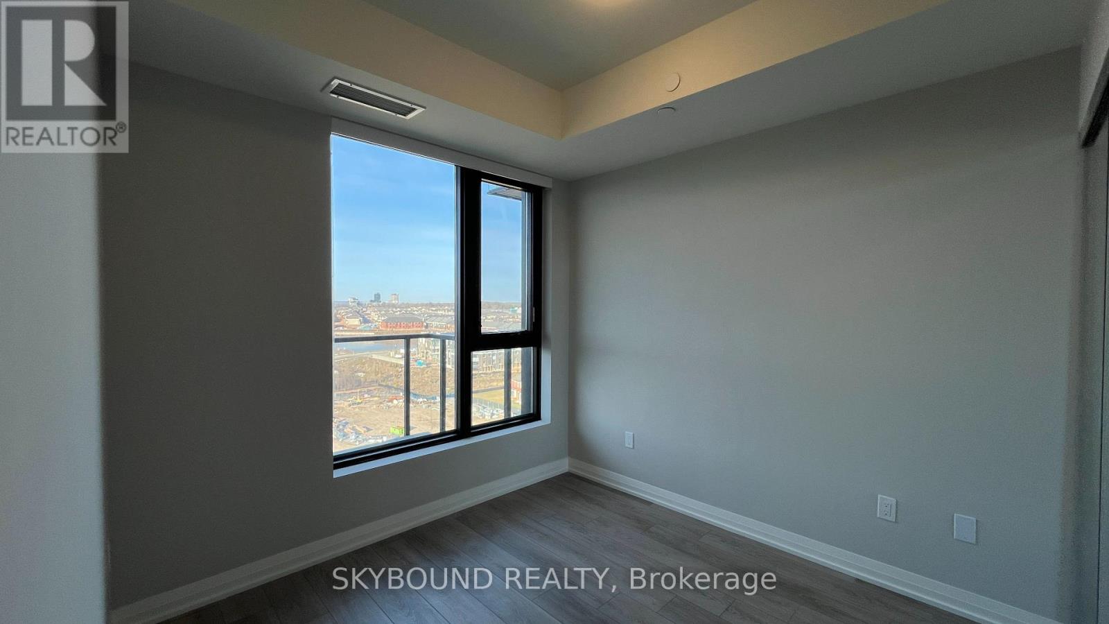 1107 - 3006 William Cutmore Boulevard, Oakville, Ontario  L6H 8A4 - Photo 7 - W12852982