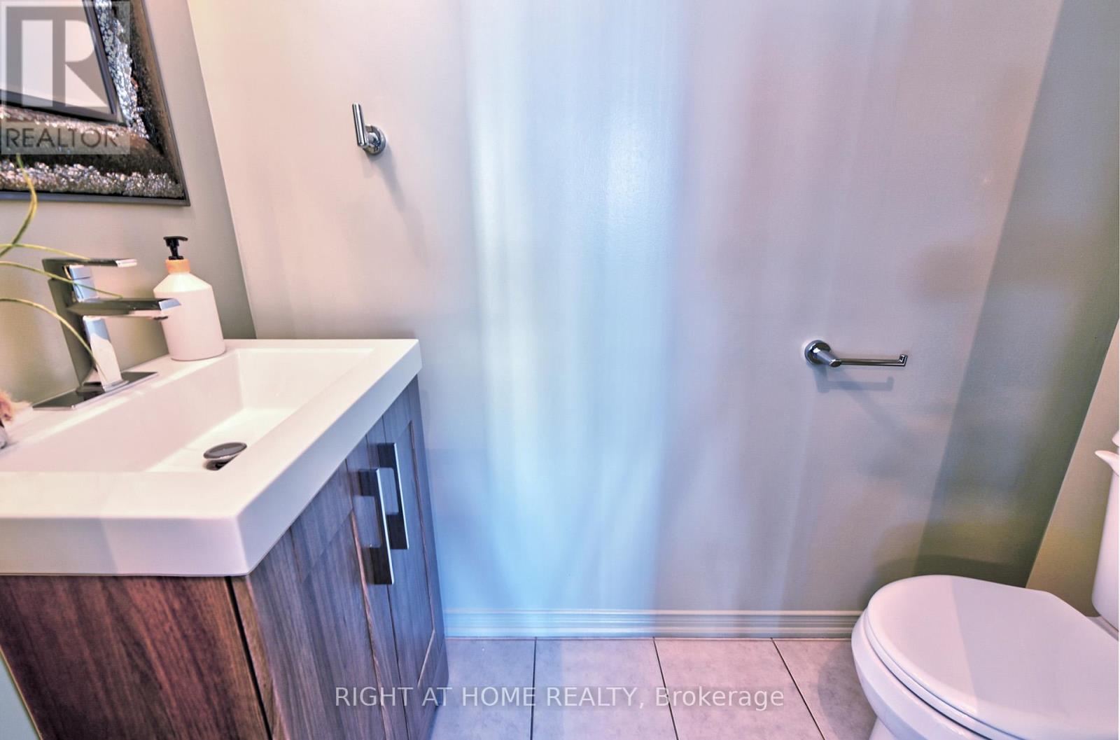 14 - 2450 Post Road, Oakville, Ontario  L6H 0J2 - Photo 14 - W12853064