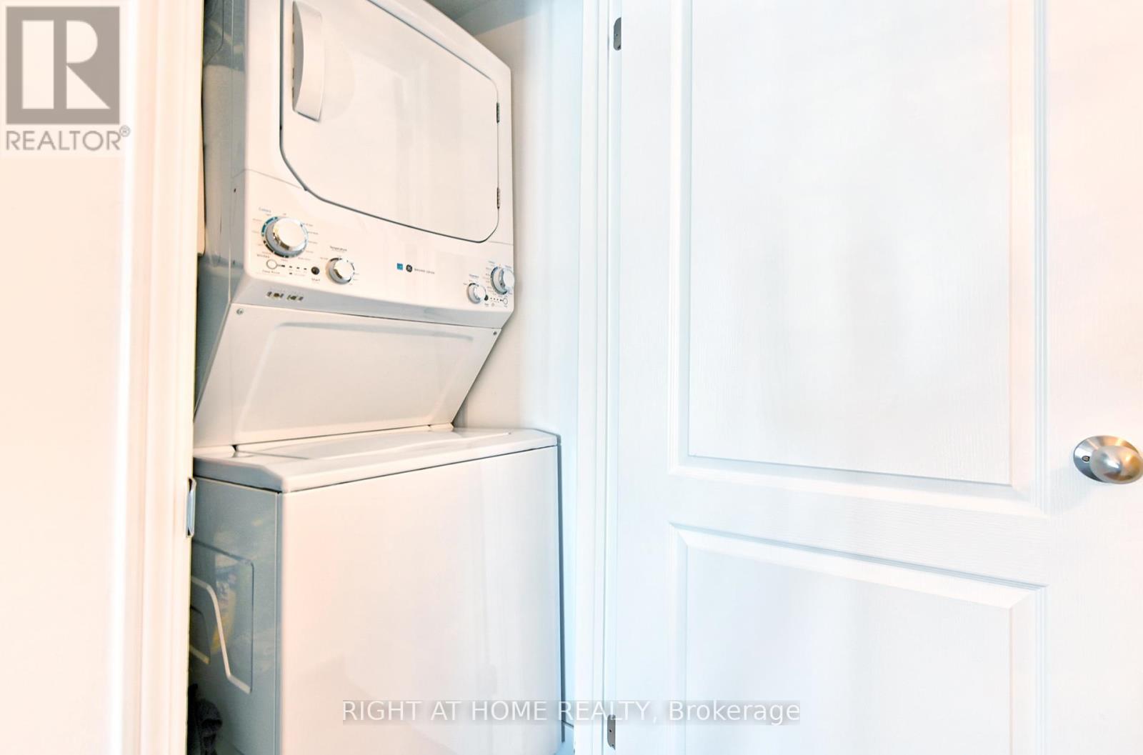 14 - 2450 Post Road, Oakville, Ontario  L6H 0J2 - Photo 25 - W12853064