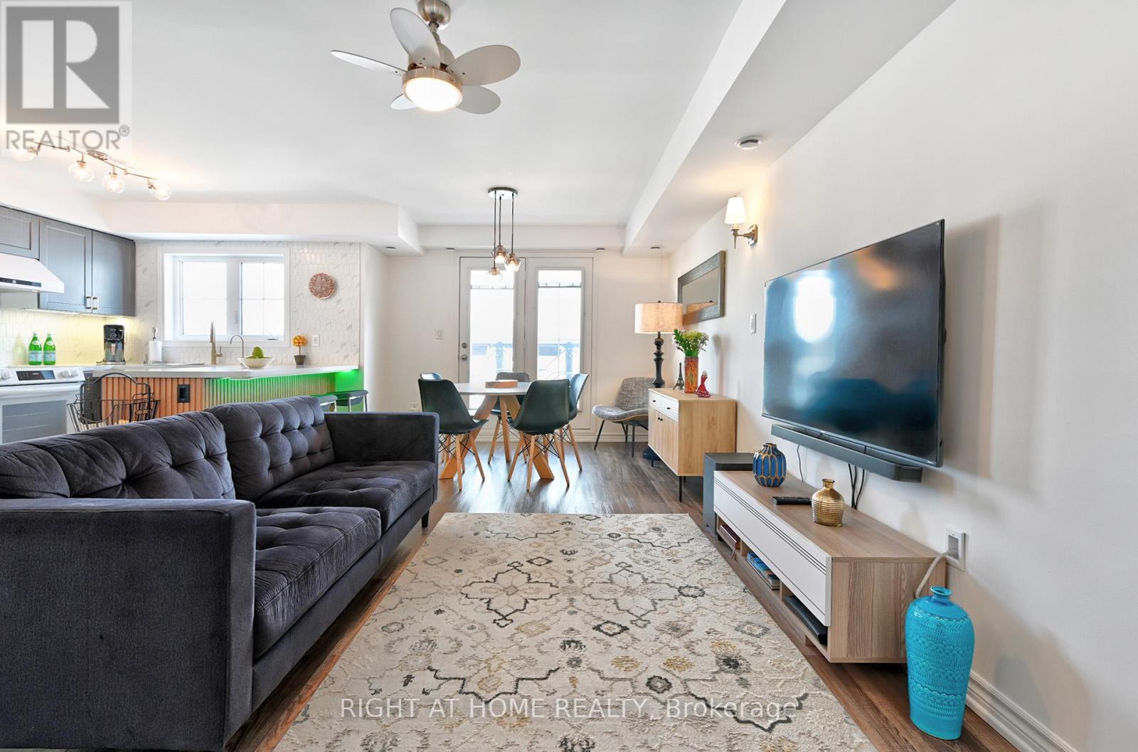 14 - 2450 Post Road, Oakville, Ontario  L6H 0J2 - Photo 3 - W12853064