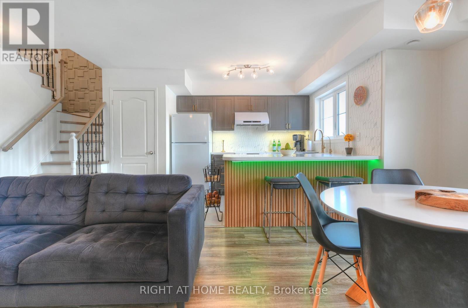 14 - 2450 Post Road, Oakville, Ontario  L6H 0J2 - Photo 6 - W12853064