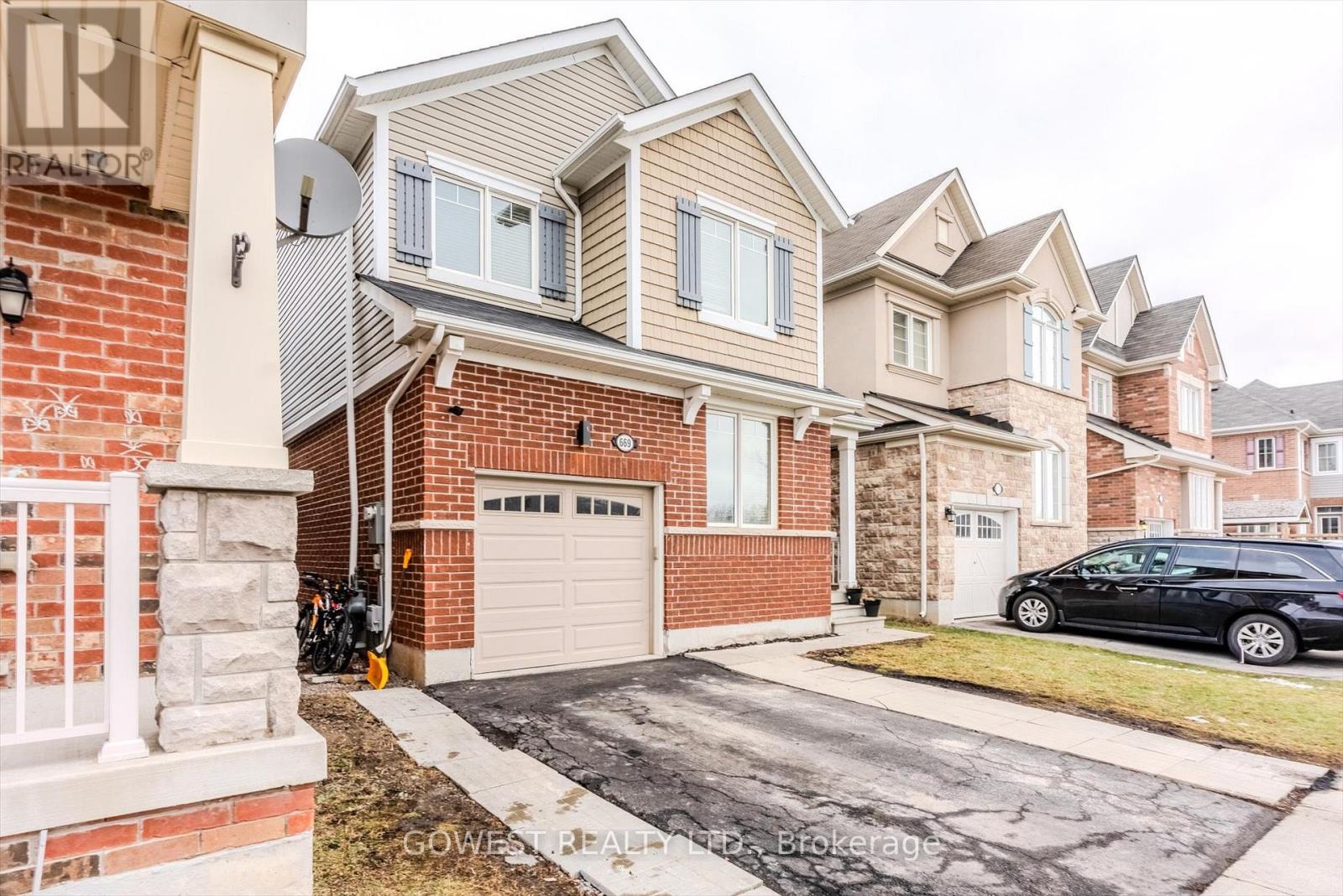 669 Gibson Crescent, Milton, Ontario  L9T 8Z6 - Photo 5 - W12853076