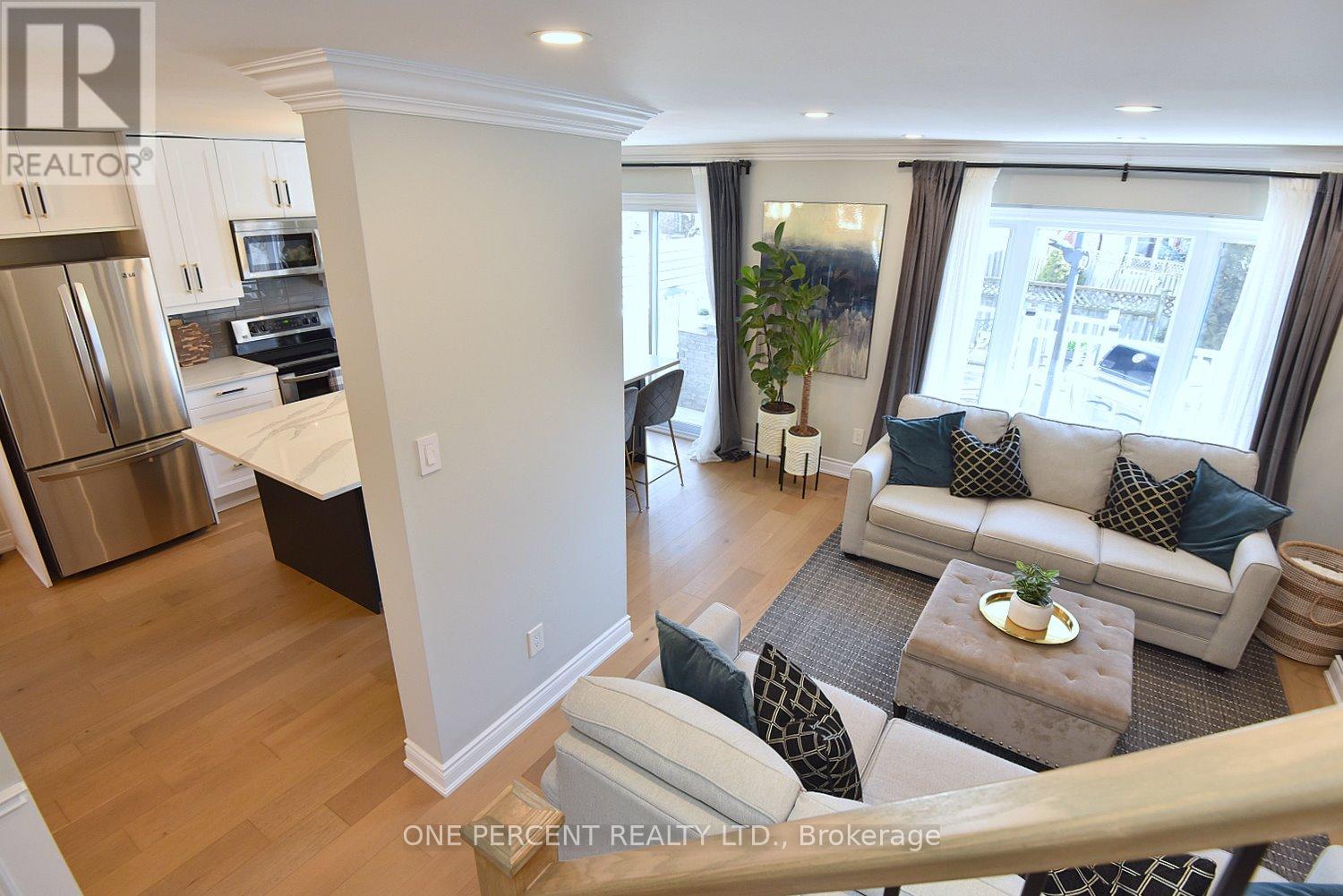 2211 Hunt Crescent, Burlington (Headon), Ontario  L7M 3E3 - Photo 21 - W12853080