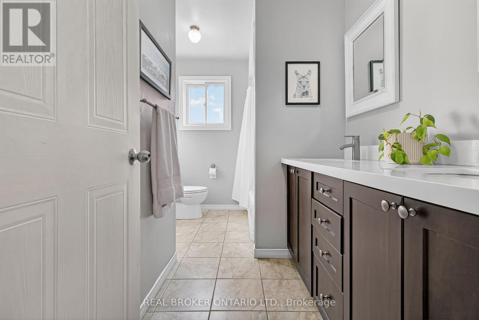 423 Scott Drive, Orangeville, Ontario  L9W 4L9 - Photo 19 - W12853084