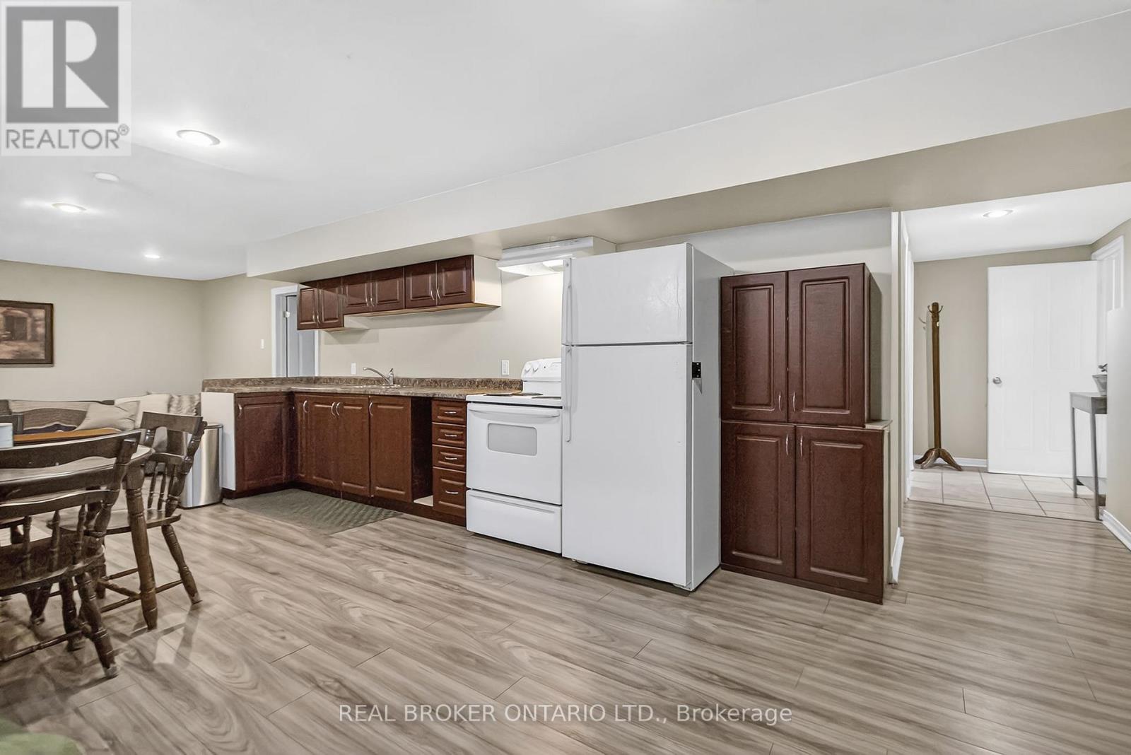 423 Scott Drive, Orangeville, Ontario  L9W 4L9 - Photo 30 - W12853084