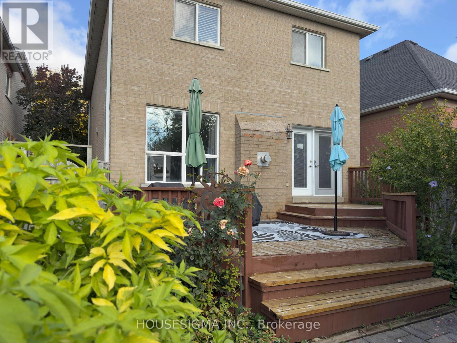 20 Sweet Briar Lane, Brampton, Ontario  L6Z 4V3 - Photo 36 - W12853102