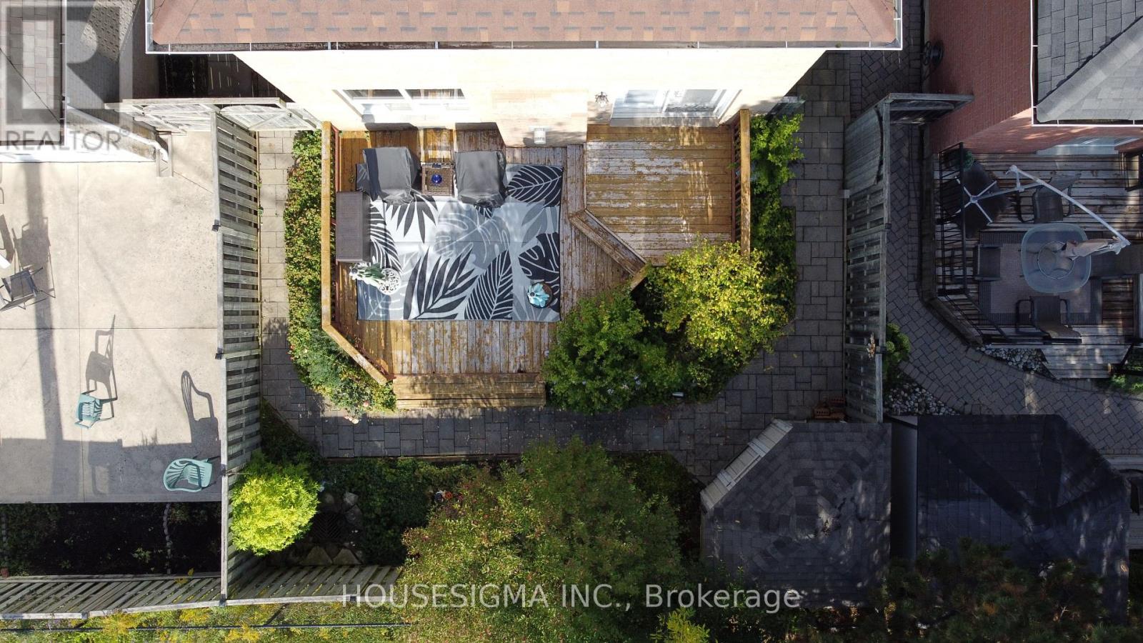 20 Sweet Briar Lane, Brampton, Ontario  L6Z 4V3 - Photo 39 - W12853102