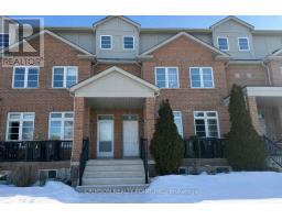 5B HOBDEN PLACE, Toronto, Ontario