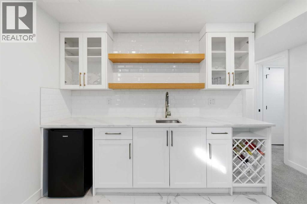 428 Queen Anne Way Se, Calgary, Alberta  T2J 4R9 - Photo 35 - A2291229