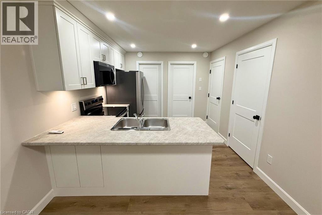 675 Princess Street Unit# Lower Left, Woodstock, Ontario  N4S 4H7 - Photo 5 - 40808230