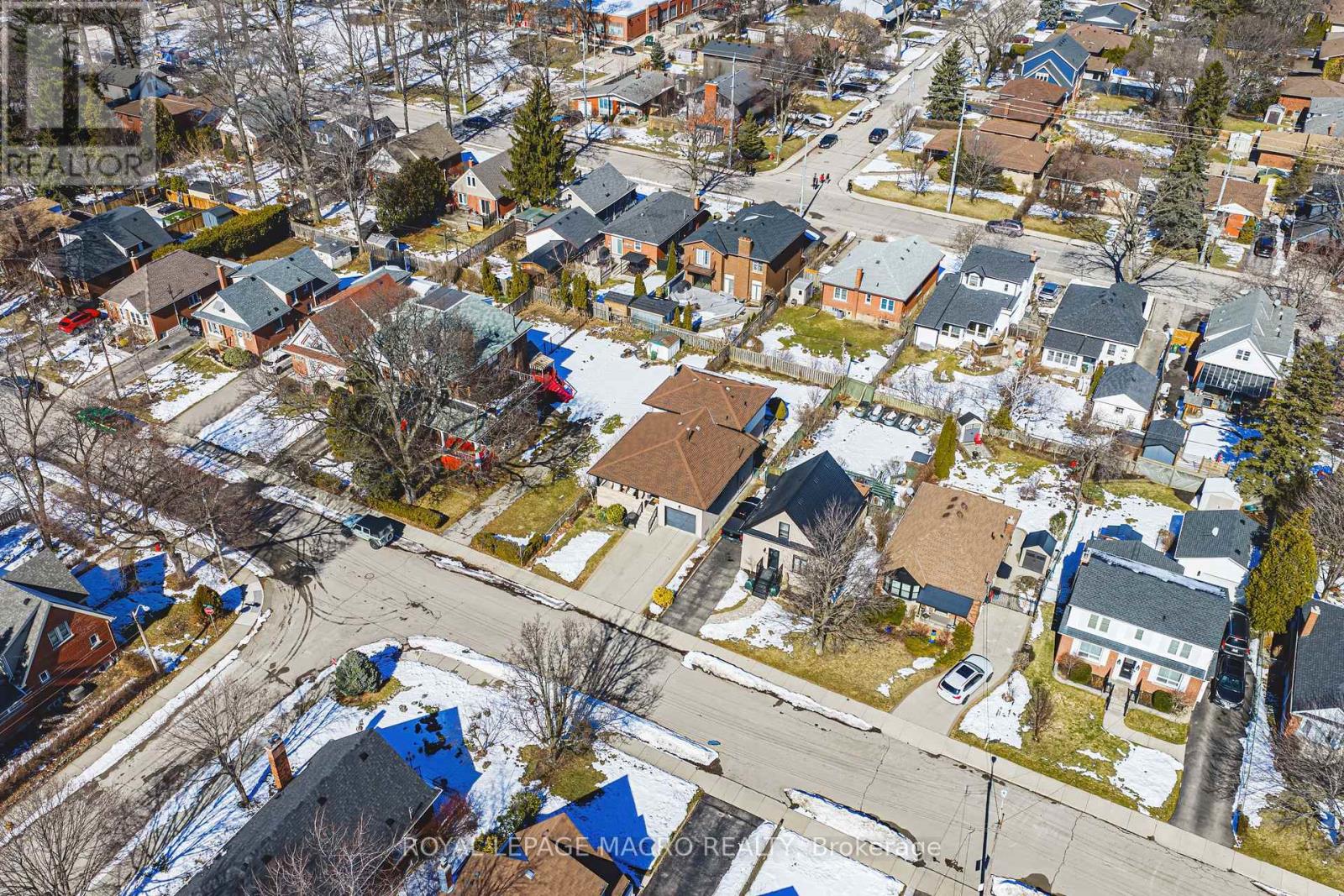 103 Empress Avenue, Hamilton (Centremount), Ontario  L9A 1M5 - Photo 40 - X12853016