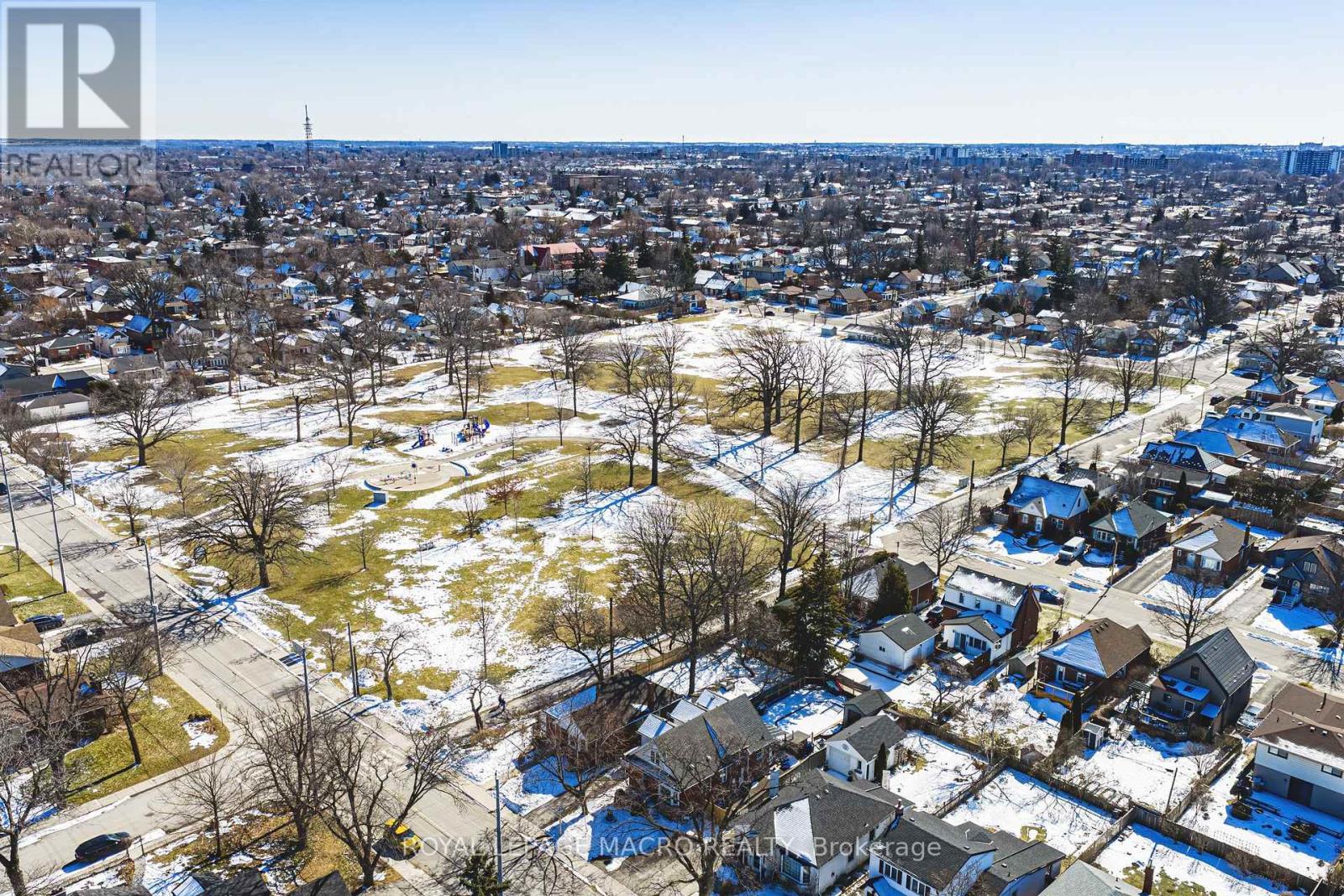 103 Empress Avenue, Hamilton (Centremount), Ontario  L9A 1M5 - Photo 47 - X12853016