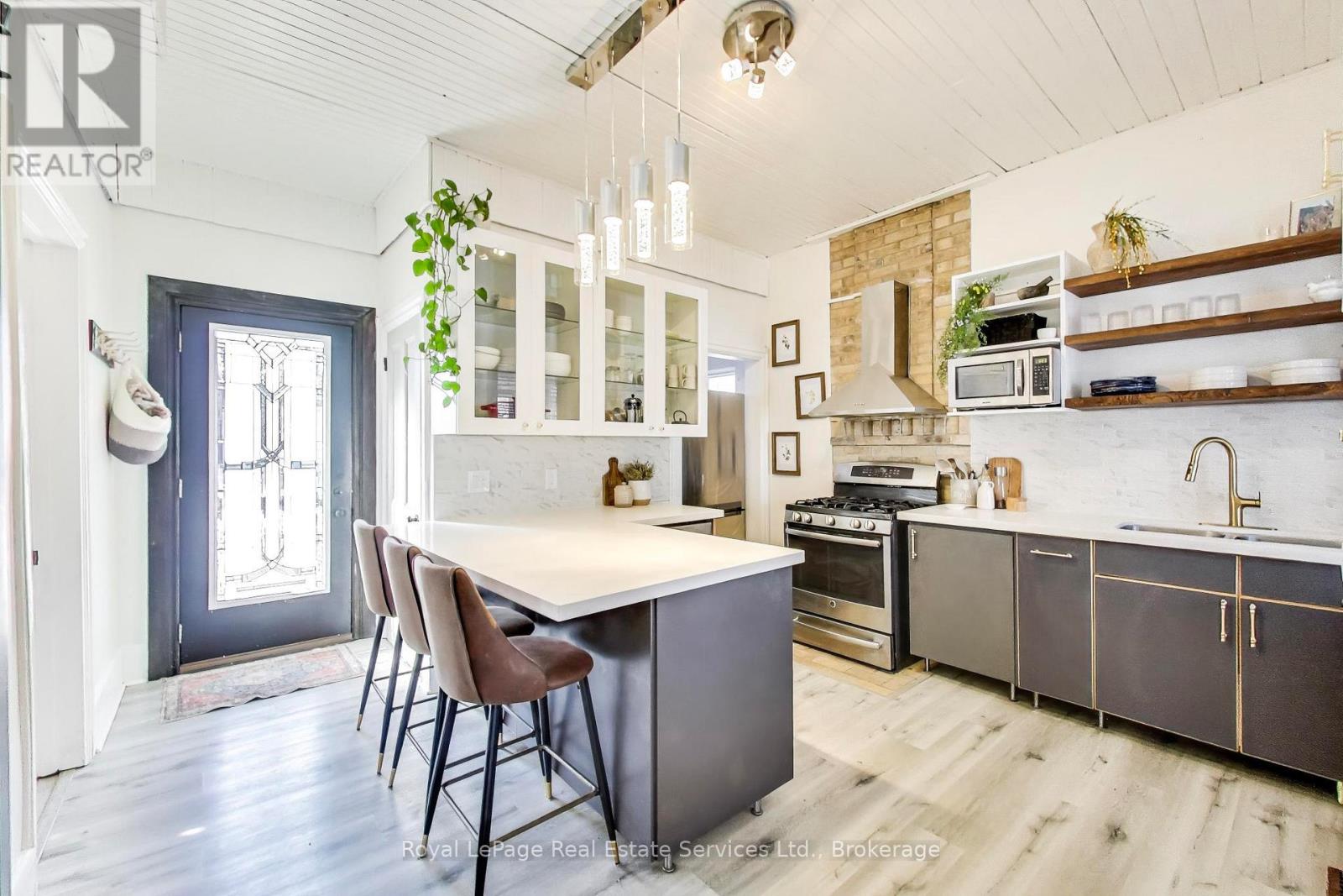 26 Davidson Street, Cambridge, Ontario  N1S 2T9 - Photo 11 - X12853214