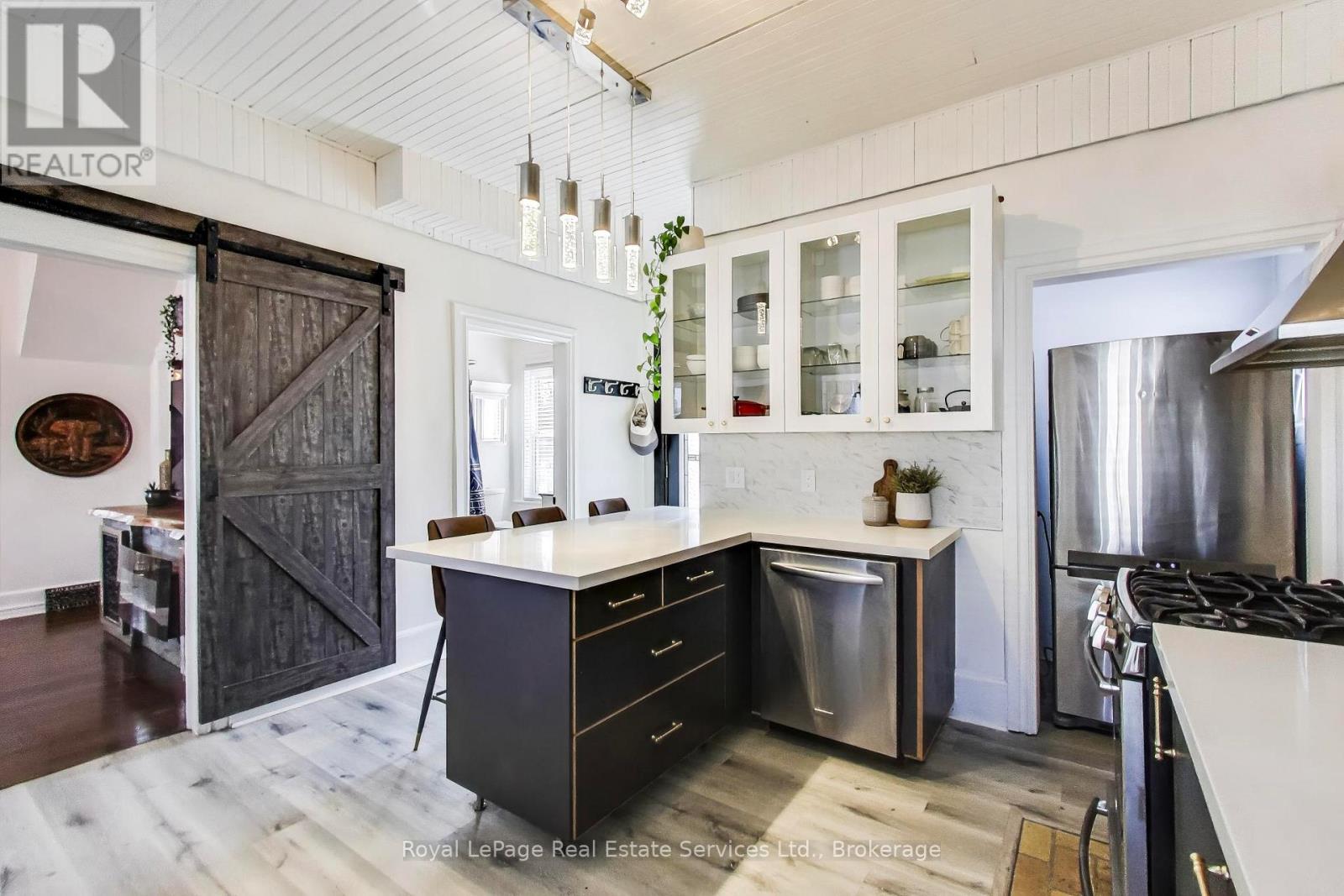 26 Davidson Street, Cambridge, Ontario  N1S 2T9 - Photo 12 - X12853214