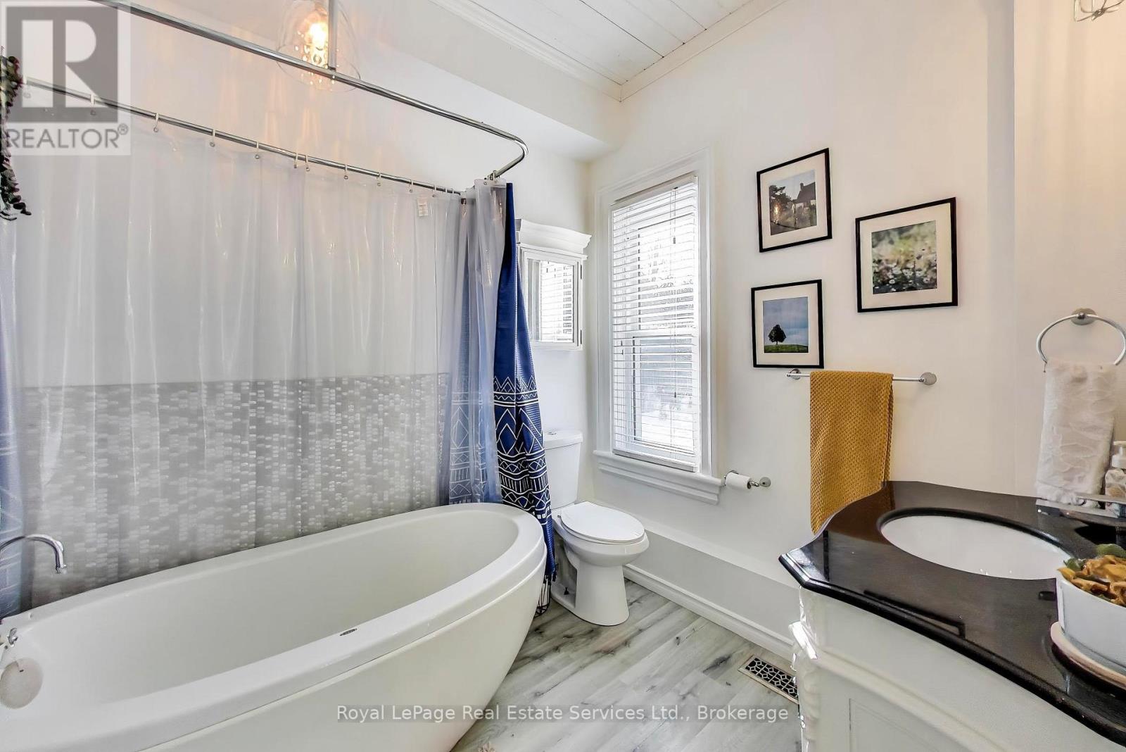 26 Davidson Street, Cambridge, Ontario  N1S 2T9 - Photo 19 - X12853214