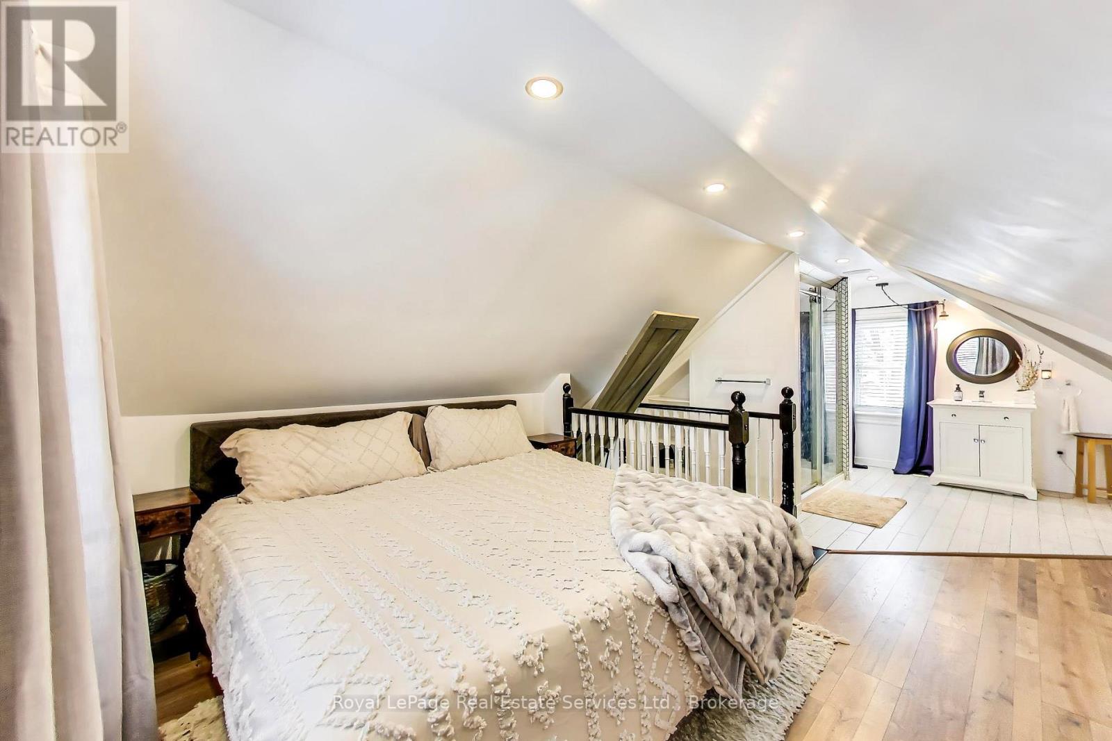 26 Davidson Street, Cambridge, Ontario  N1S 2T9 - Photo 21 - X12853214