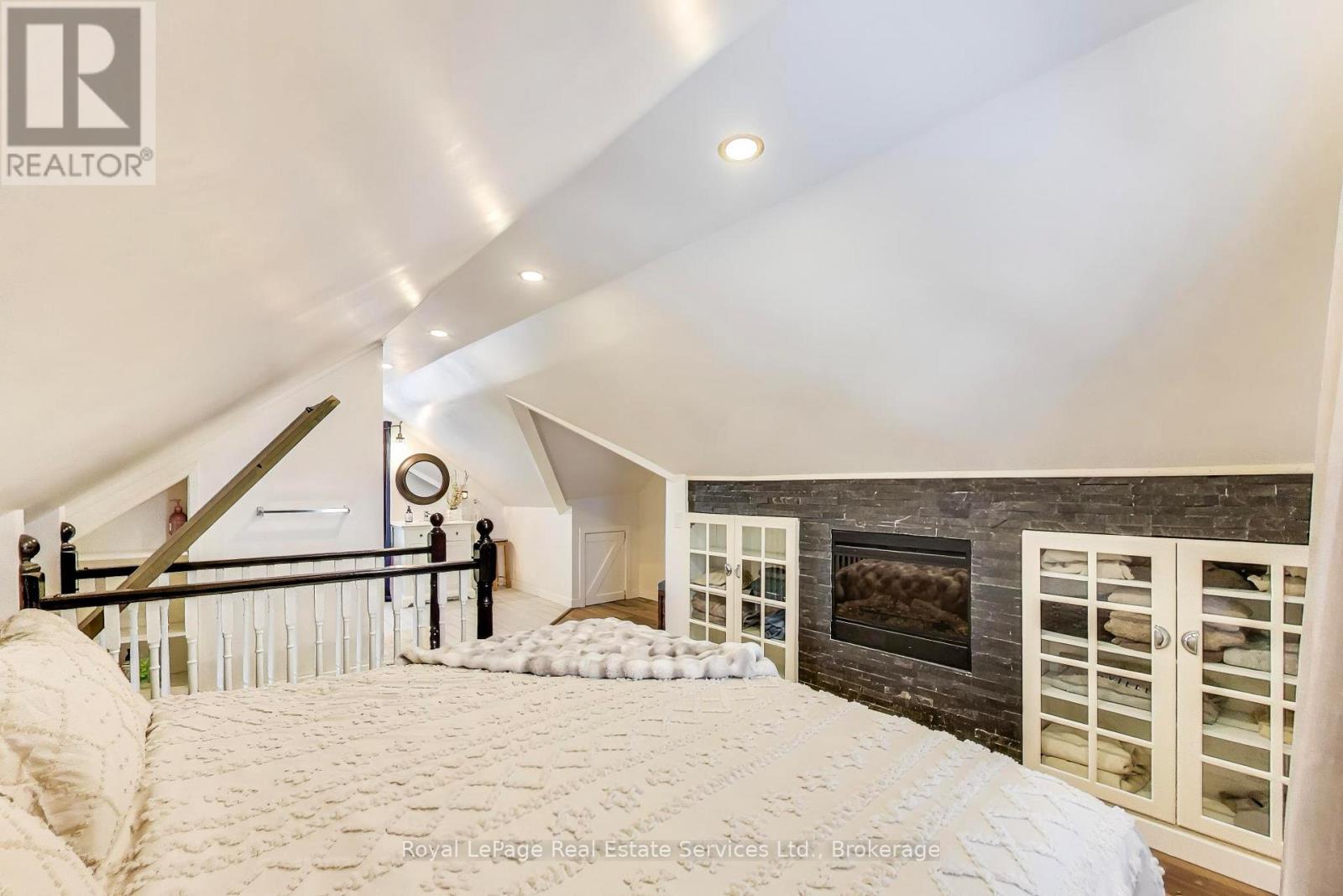 26 Davidson Street, Cambridge, Ontario  N1S 2T9 - Photo 22 - X12853214