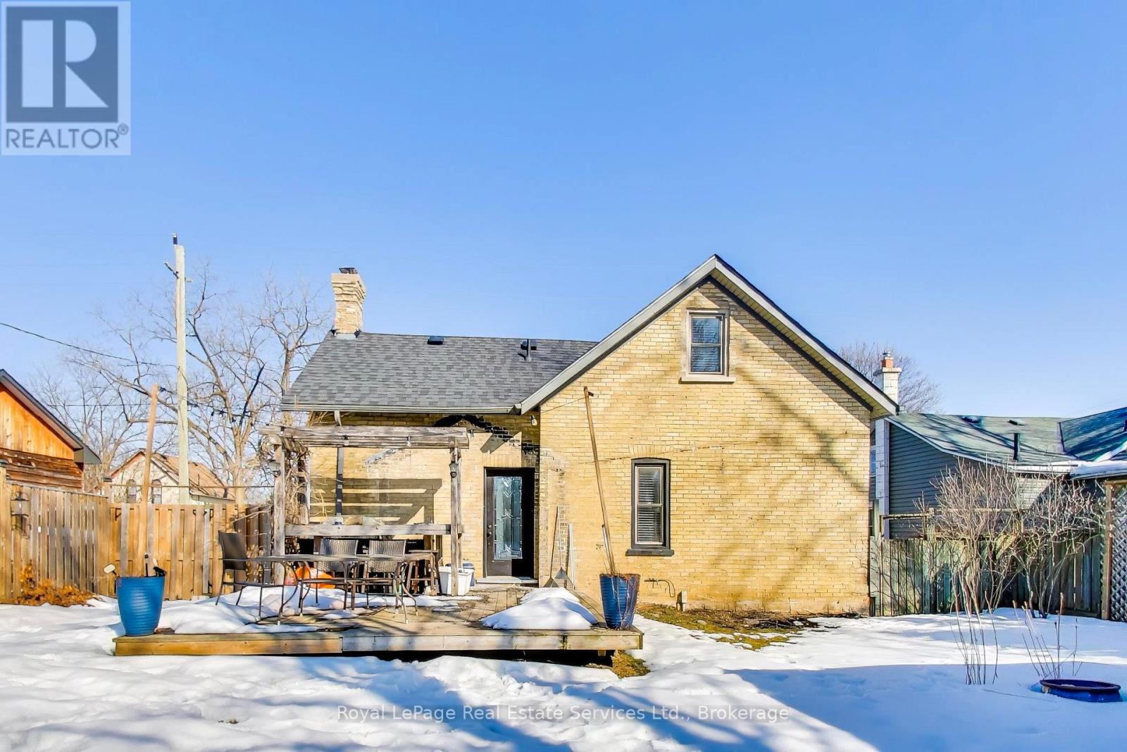 26 Davidson Street, Cambridge, Ontario  N1S 2T9 - Photo 35 - X12853214