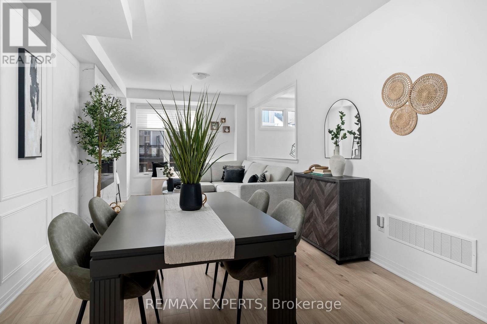 6 Hughes Lane, New Tecumseth, Ontario  L0G 1W0 - Photo 15 - N12852172