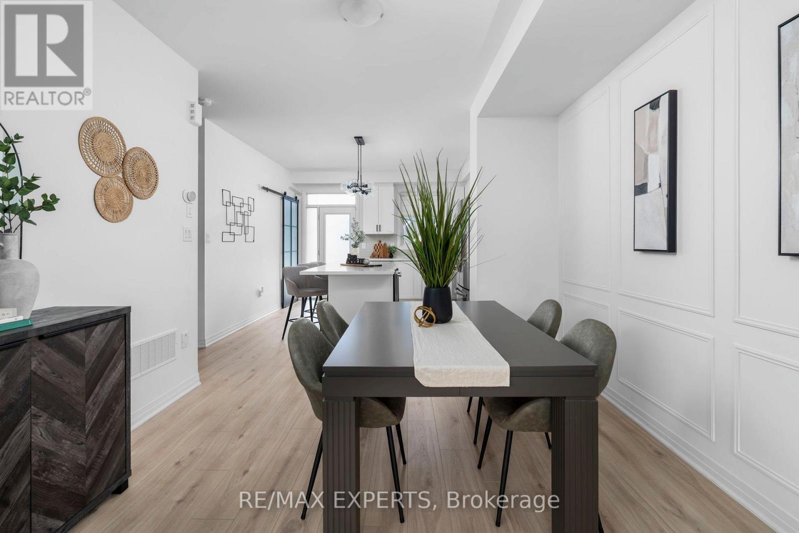 6 Hughes Lane, New Tecumseth, Ontario  L0G 1W0 - Photo 16 - N12852172