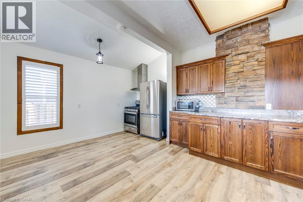 4456 Ellis Street, Niagara Falls, Ontario  L2E 1H4 - Photo 14 - 40806185