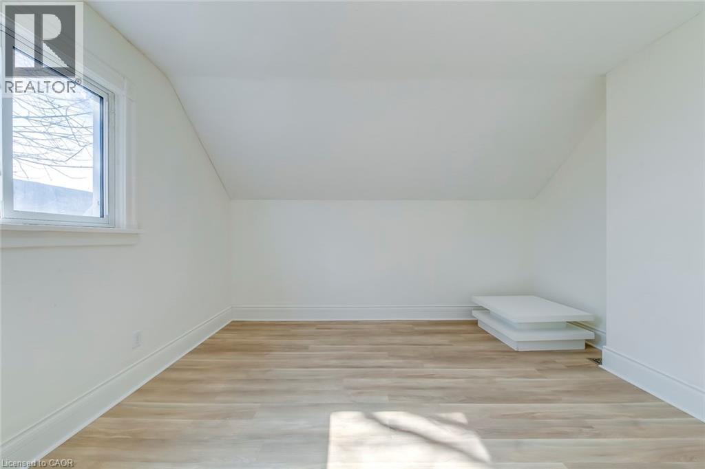 4456 Ellis Street, Niagara Falls, Ontario  L2E 1H4 - Photo 22 - 40806185