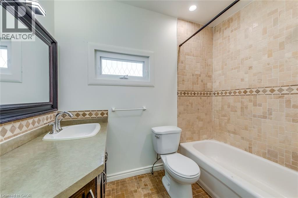 4456 Ellis Street, Niagara Falls, Ontario  L2E 1H4 - Photo 32 - 40806185