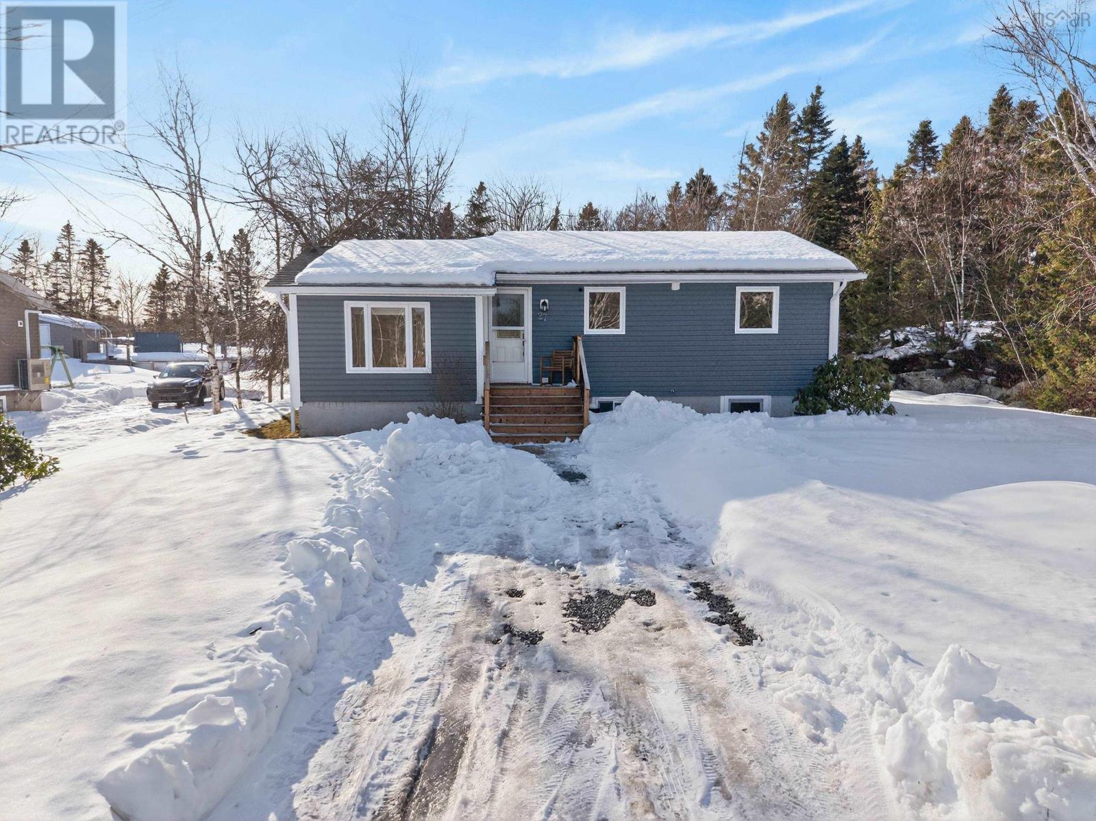 27 Glory Avenue, Hubley, Nova Scotia  B3Z 0B7 - Photo 1 - 202603986