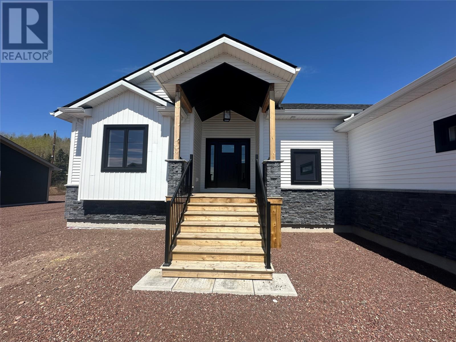 36 Mcdonald Crescent, Bishop's Falls, Newfoundland & Labrador  A0H 1C0 - Photo 3 - 1295008