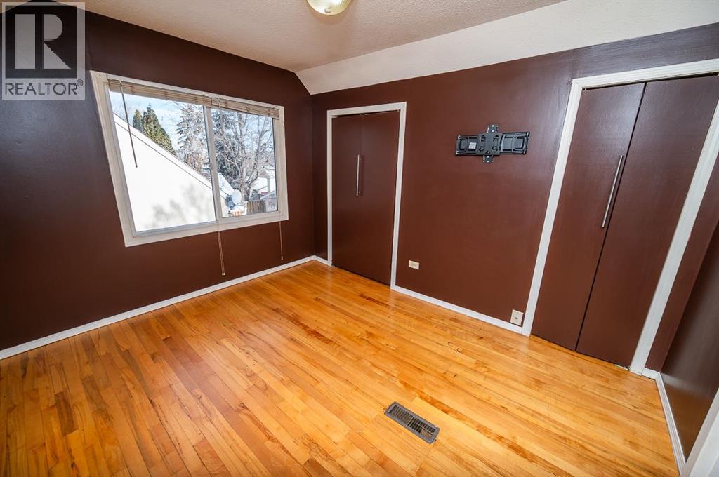 5811 43 Avenue, Red Deer, Alberta  T4N 3E5 - Photo 21 - A2281669