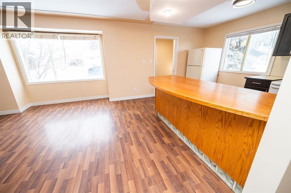 5811 43 Avenue, Red Deer, Alberta  T4N 3E5 - Photo 11 - A2281669