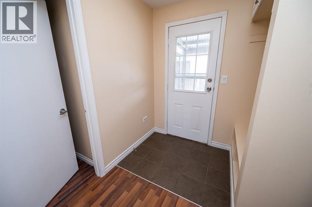 5811 43 Avenue, Red Deer, Alberta  T4N 3E5 - Photo 13 - A2281669