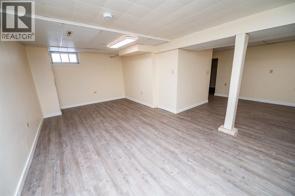 5811 43 Avenue, Red Deer, Alberta  T4N 3E5 - Photo 26 - A2281669