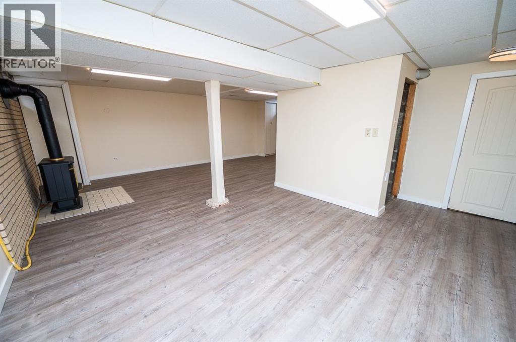 5811 43 Avenue, Red Deer, Alberta  T4N 3E5 - Photo 27 - A2281669