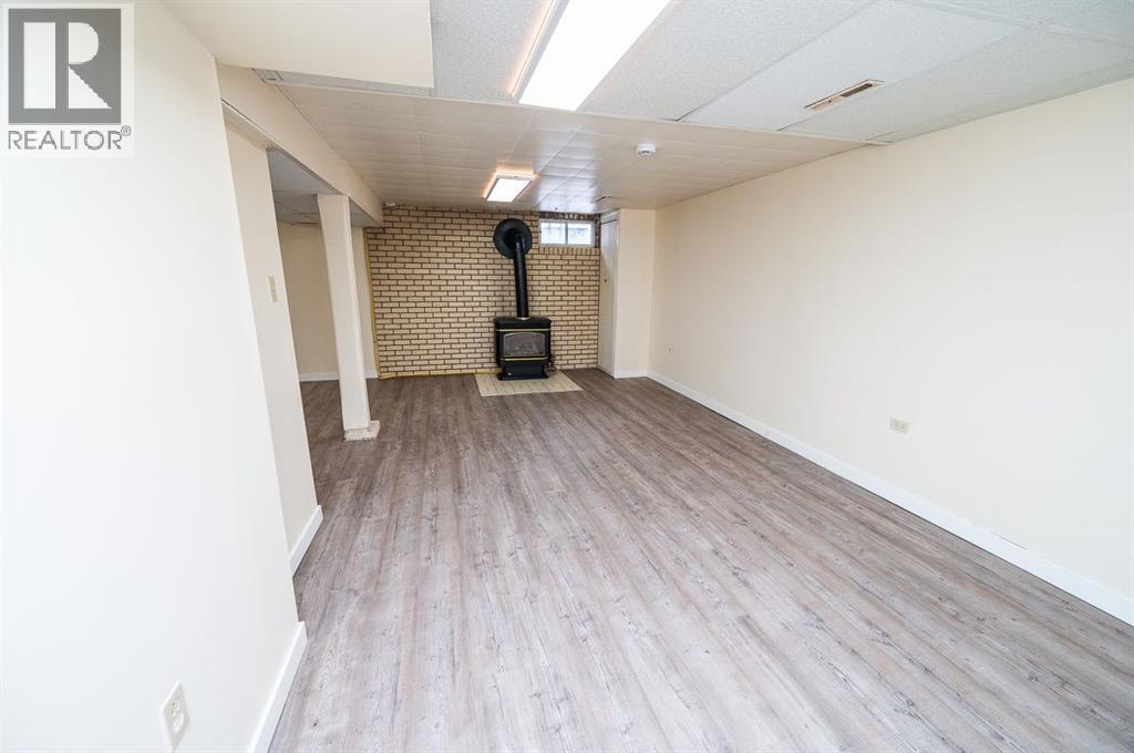 5811 43 Avenue, Red Deer, Alberta  T4N 3E5 - Photo 25 - A2281669