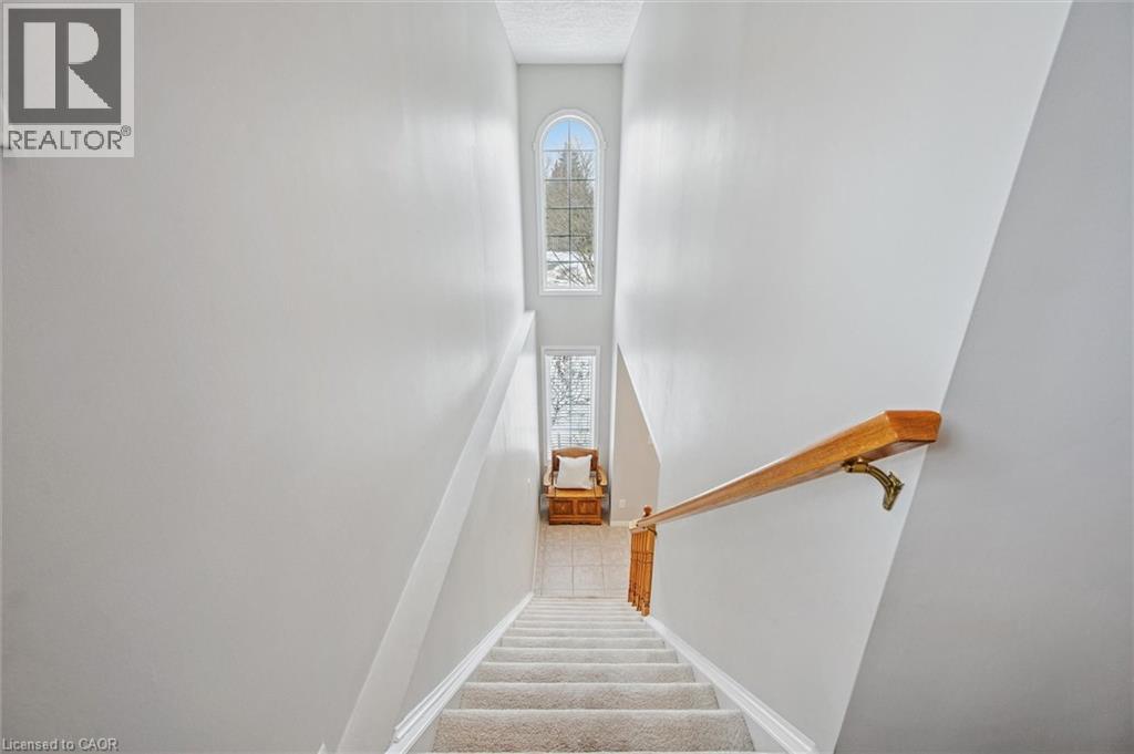 656 Inglis Falls Place, Waterloo, Ontario  N2V 2L4 - Photo 16 - 40800893