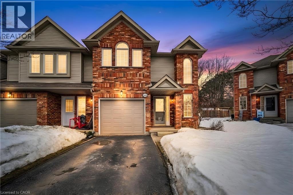 656 Inglis Falls Place, Waterloo, Ontario  N2V 2L4 - Photo 2 - 40800893